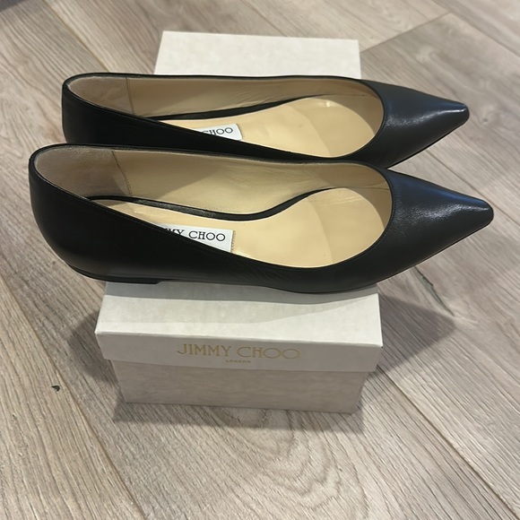 Like New Jimmy Choo Romy flats - Picture 2 of 4
